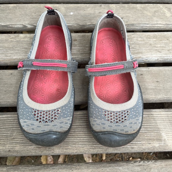 Girls KEEN moxie sandals in size 12 - Picture 2 of 8